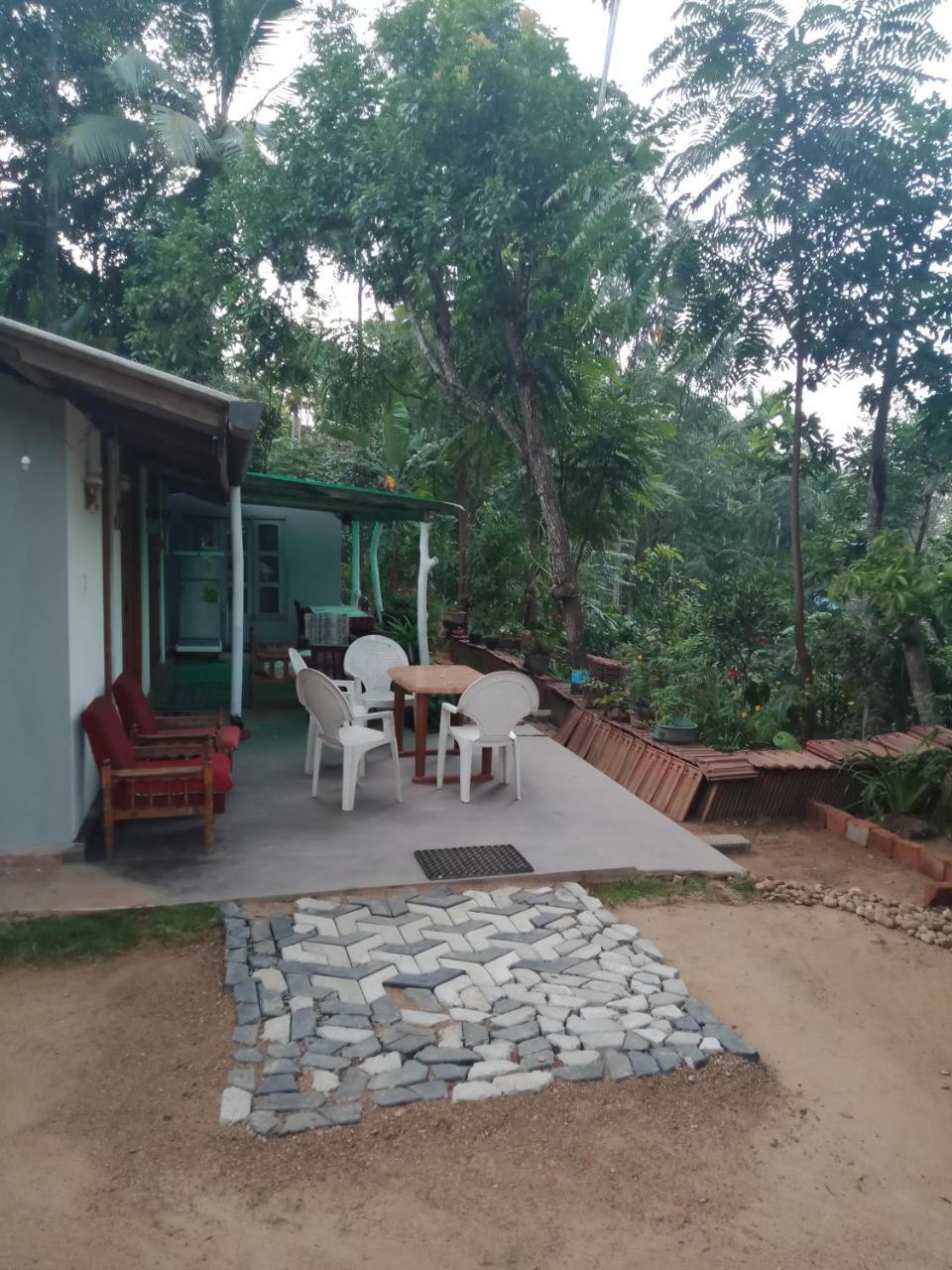 Damsen Homestay Элла Экстерьер фото